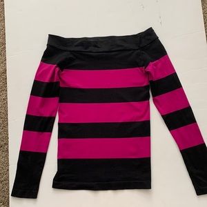 Knitro blouse off the shoulder